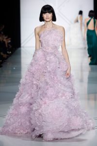 54_ralph_russo_spring_17_couture_jpg_4180_north_1382x_black