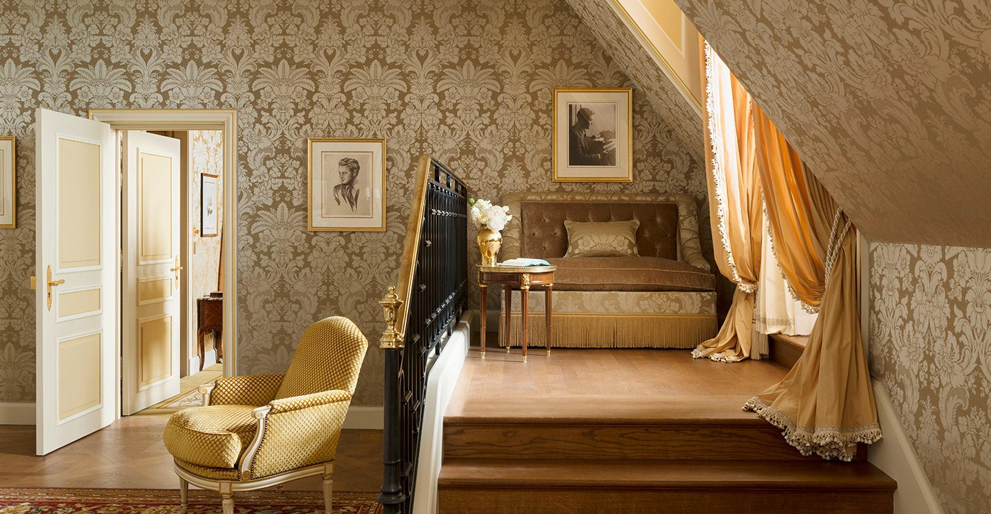 ritz-paris-hotel-suite-scott-fitzgerald_0